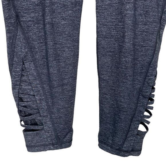 Athleta Quest Criss Cross Chaturanga Leggings - Picture 8 of 11